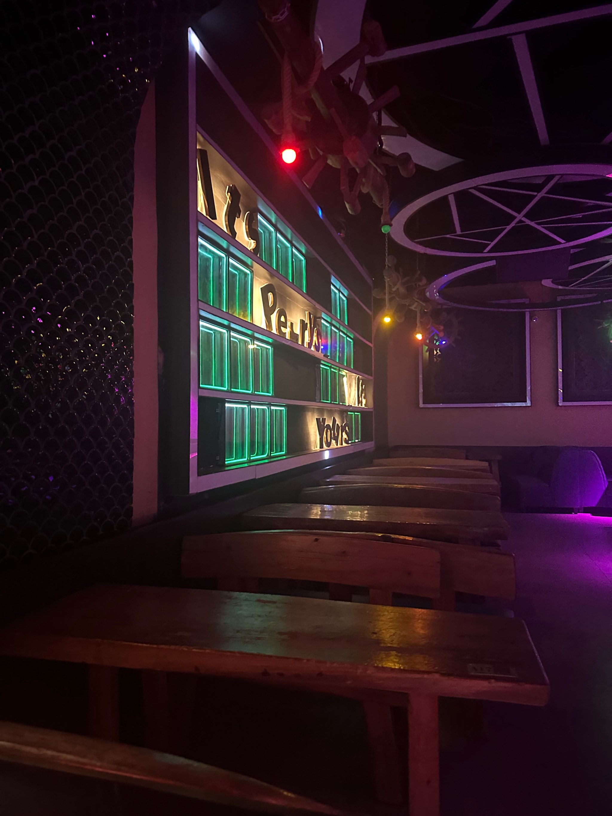 唐山商务ktv：低端场不一样-遵化市ktv预定